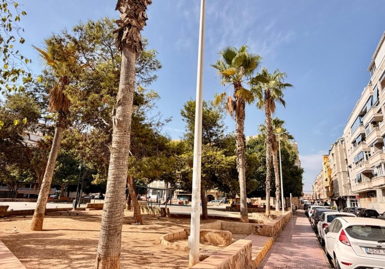 Wiederverkauf - Wohnung - Torrevieja - Playa del Cura
