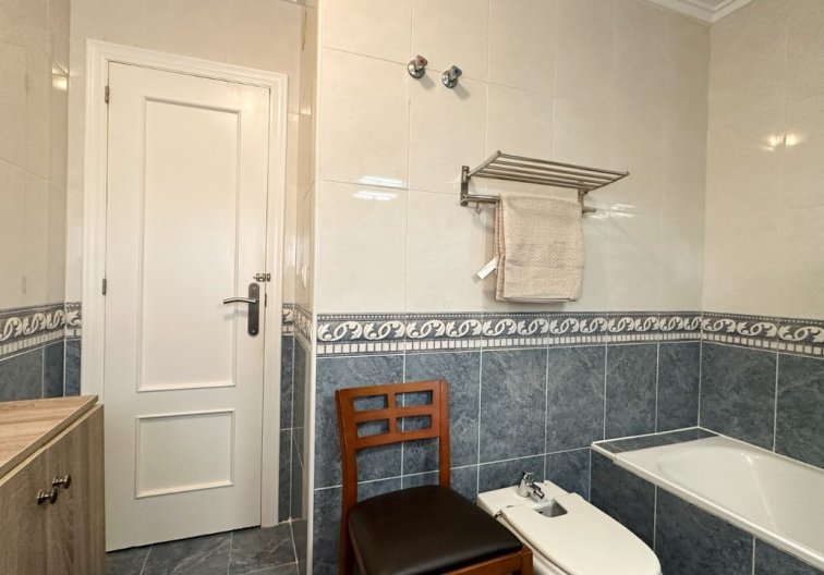 Wiederverkauf - villa - Villamartin - Costa Blanca