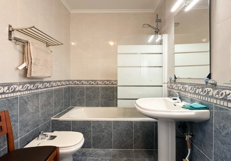 Wiederverkauf - villa - Villamartin - Costa Blanca