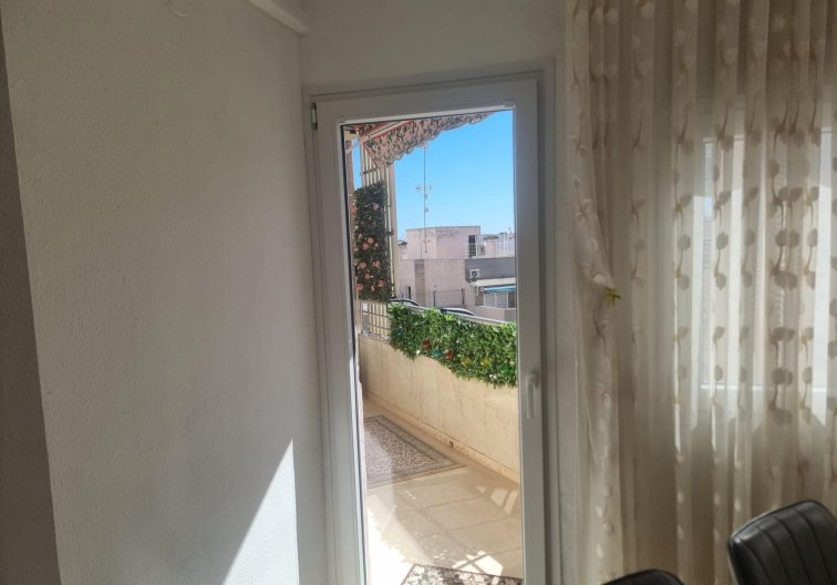Wiederverkauf - Wohnung - Torrevieja - Playa de los Locos