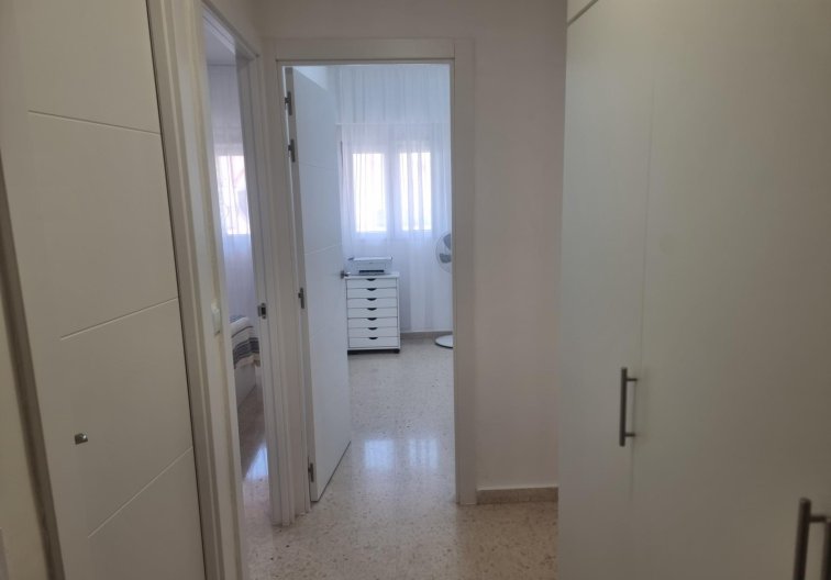 Wiederverkauf - Wohnung - Torrevieja - Playa de los Locos