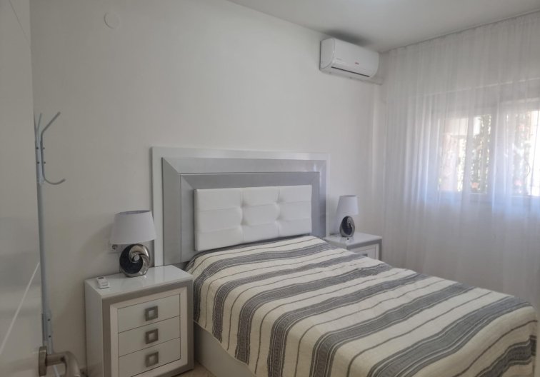 Wiederverkauf - Wohnung - Torrevieja - Playa de los Locos