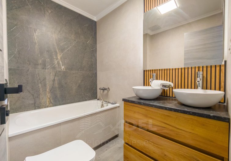 Herverkoop - Appartement - Torrevieja - Parque De Las Naciones