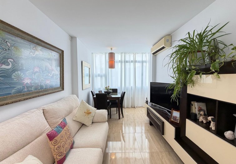 Resale - Apartment - Torrevieja - Paseo Maritimo