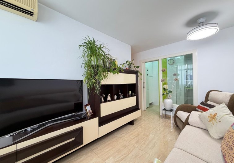 Resale - Apartment - Torrevieja - Paseo Maritimo