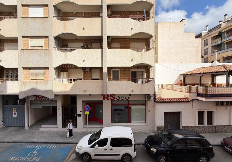 Resale - Apartment - Torrevieja - Paseo Maritimo