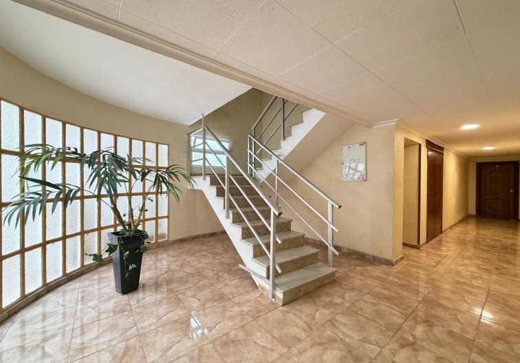 Resale - Apartment - Torrevieja - Paseo Maritimo