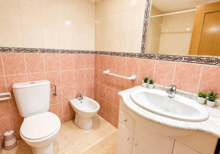 Wiederverkauf - Wohnung - Torrevieja - Parque De Las Naciones