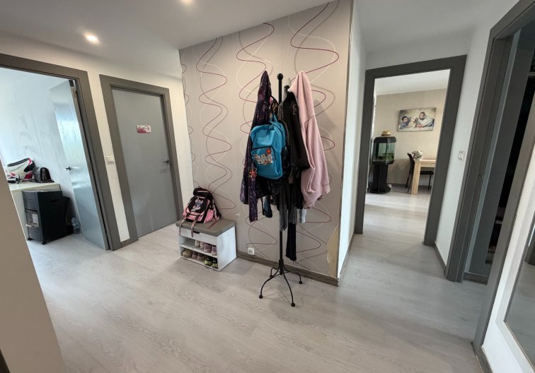 Segunda mano - Apartamento  - Jacarilla - Inland