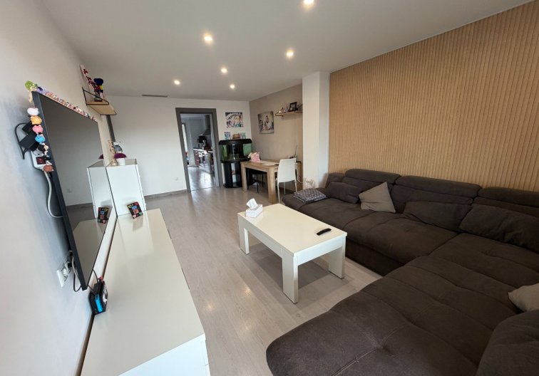 Segunda mano - Apartamento  - Jacarilla - Inland