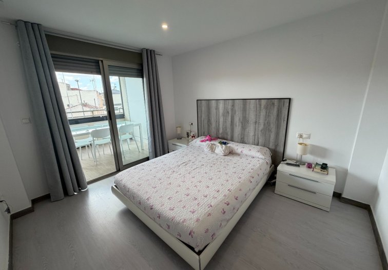Segunda mano - Apartamento  - Jacarilla - Inland