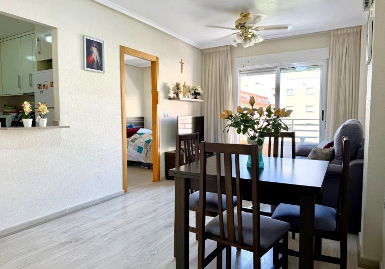 Wiederverkauf - Wohnung - Torrevieja - El Molino
