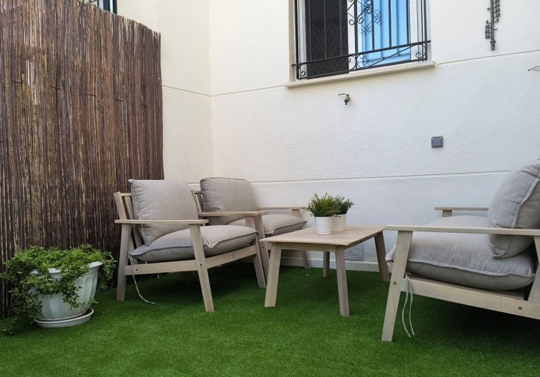 Resale - town house - Alicante - Costa Blanca