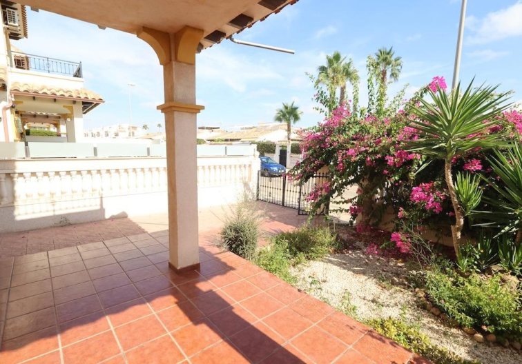 Wiederverkauf - town house - Orihuela Costa - Costa Blanca