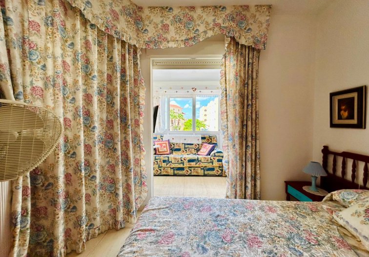 Resale - town house - Torrevieja - Costa Blanca