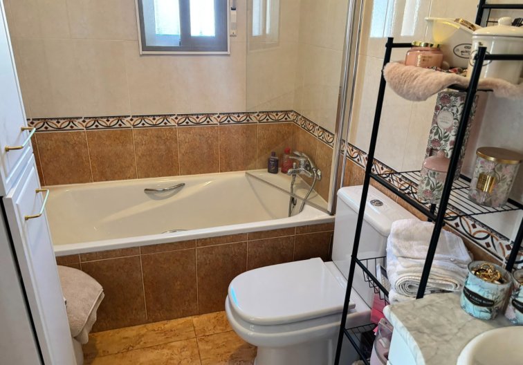 Herverkoop - villa - El Raso - Costa Blanca