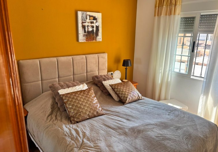 Herverkoop - villa - El Raso - Costa Blanca