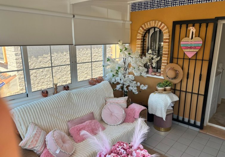 Herverkoop - villa - El Raso - Costa Blanca