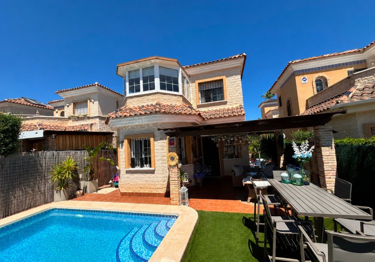 Herverkoop - villa - El Raso - Costa Blanca