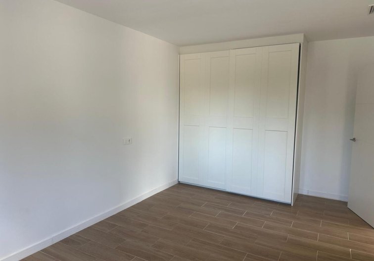 Resale - villa - Catral - Costa Blanca