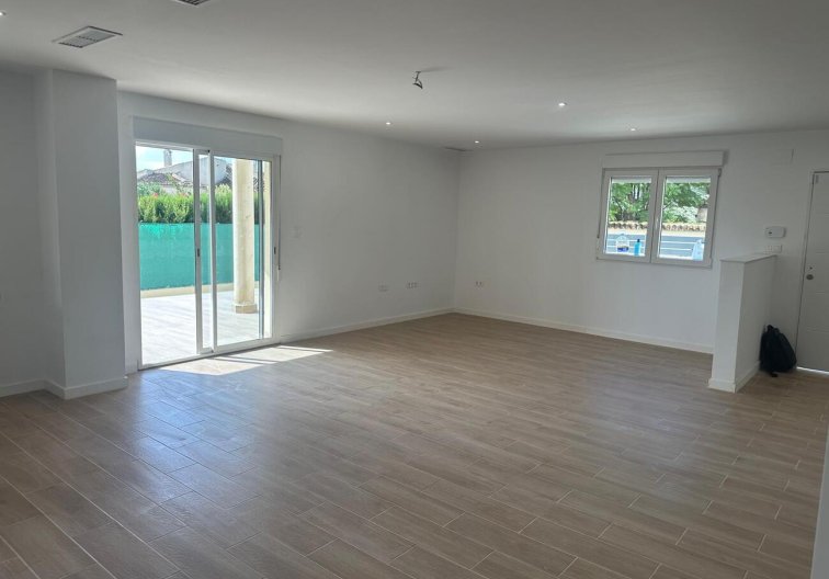 Resale - villa - Catral - Costa Blanca