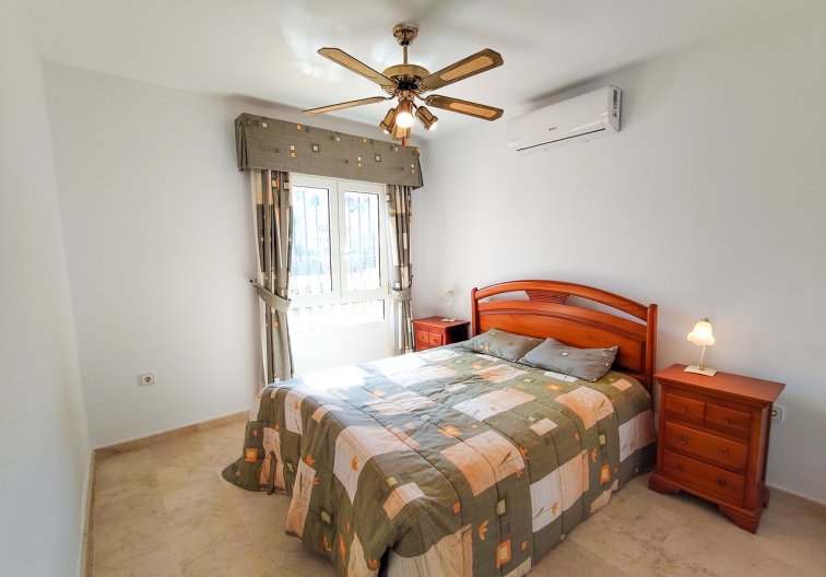 Wiederverkauf - villa - Villamartin - Costa Blanca