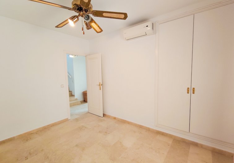 Wiederverkauf - villa - Villamartin - Costa Blanca