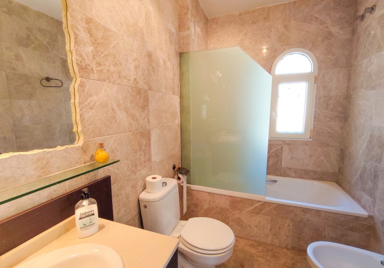 Wiederverkauf - villa - Villamartin - Costa Blanca