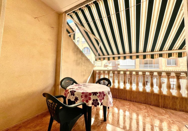 Wiederverkauf - Wohnung - Torrevieja - Parque De Las Naciones