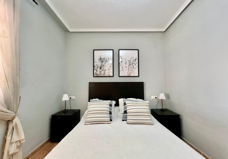 Wiederverkauf - Wohnung - Torrevieja - Parque De Las Naciones