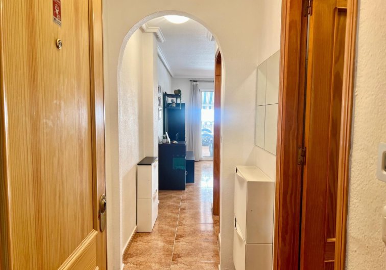 Wiederverkauf - Wohnung - Torrevieja - Parque De Las Naciones