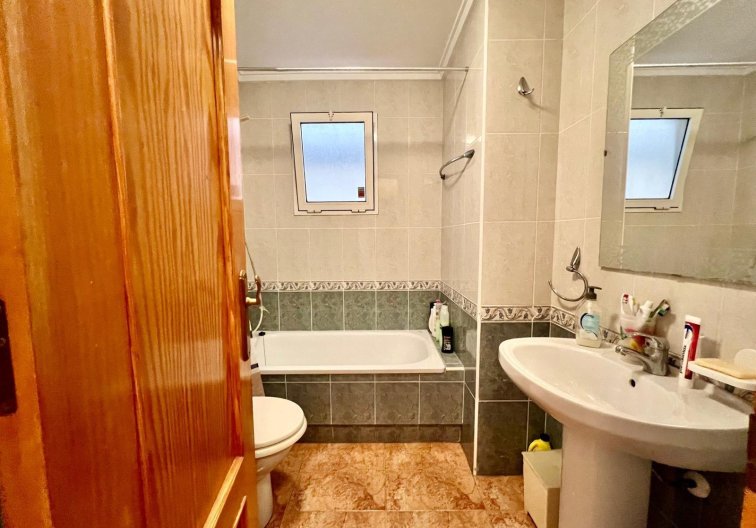 Wiederverkauf - Wohnung - Torrevieja - Parque De Las Naciones