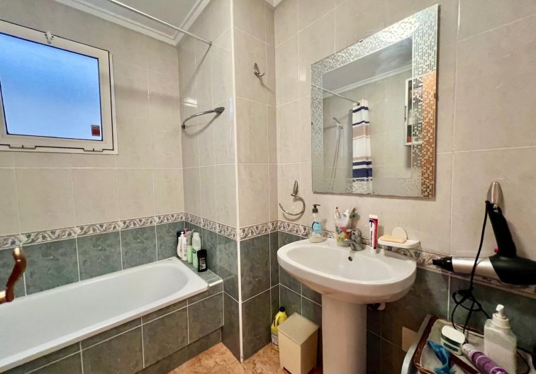 Wiederverkauf - Wohnung - Torrevieja - Parque De Las Naciones