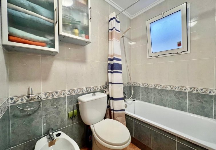Wiederverkauf - Wohnung - Torrevieja - Parque De Las Naciones