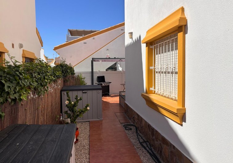 Herverkoop - villa - Guardamar del Segura - Costa Blanca