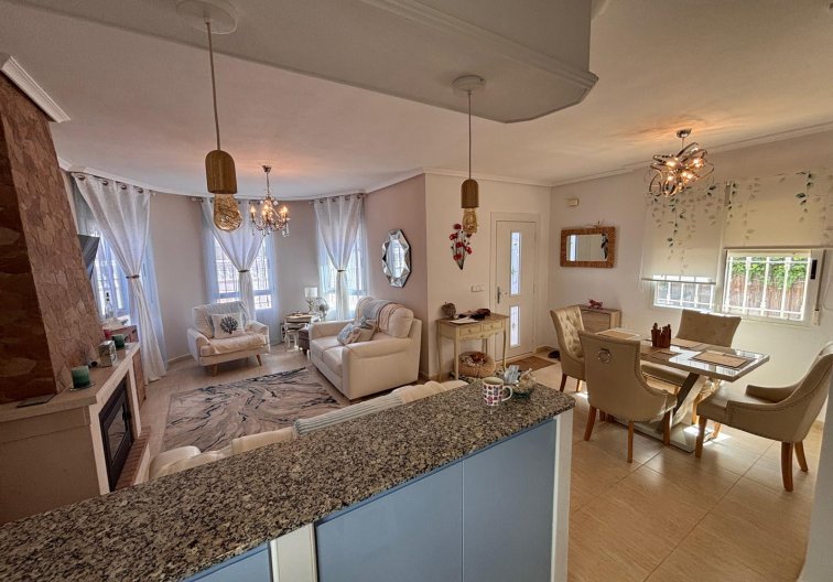 Herverkoop - villa - Guardamar del Segura - Costa Blanca