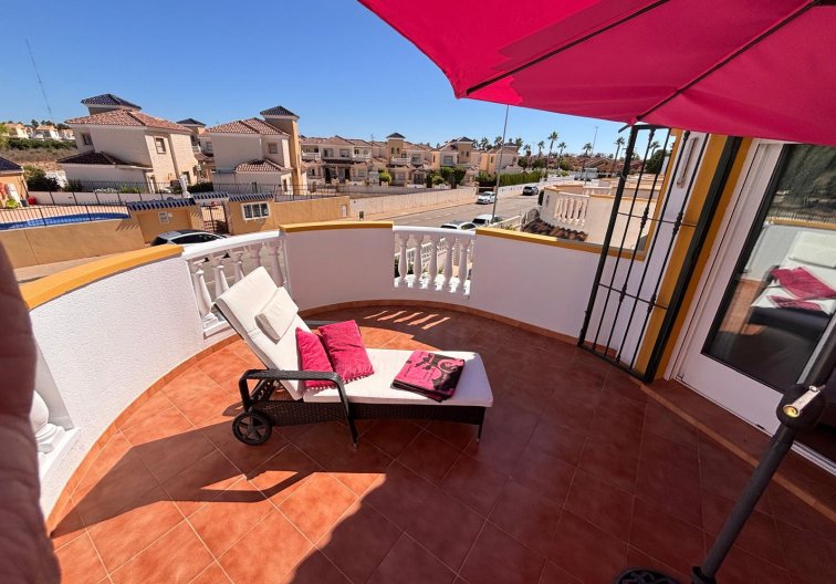 Herverkoop - villa - Guardamar del Segura - Costa Blanca