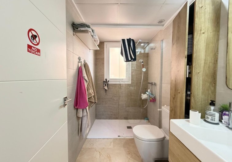 Segunda mano - Apartamento  - Torrevieja - Punta Prima