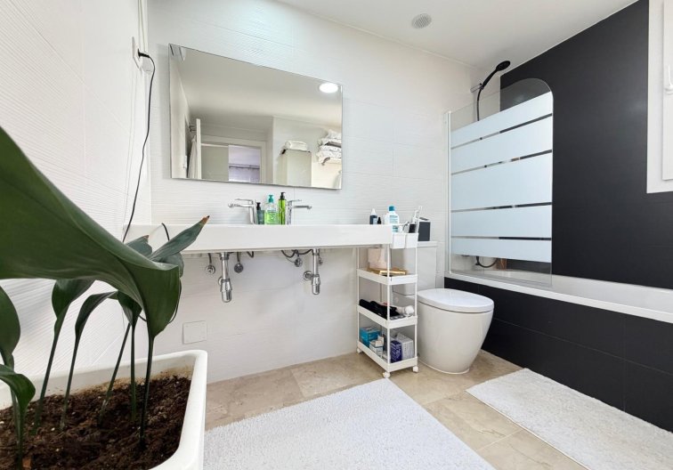 Segunda mano - Apartamento  - Torrevieja - Punta Prima