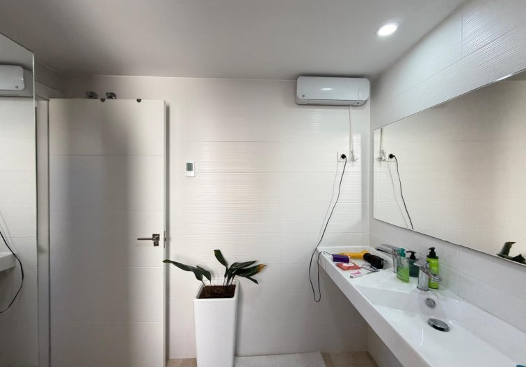 Segunda mano - Apartamento  - Torrevieja - Punta Prima