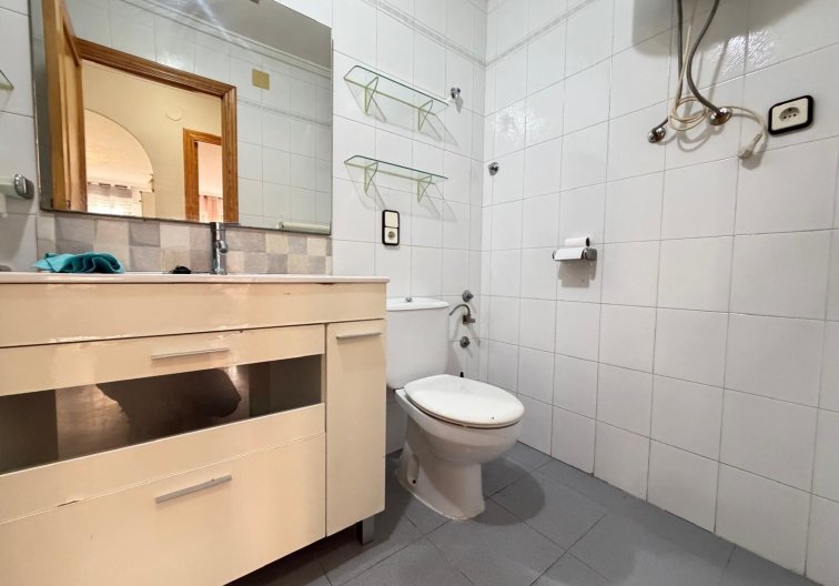Wiederverkauf - Wohnung - Torrevieja - Playa del Cura
