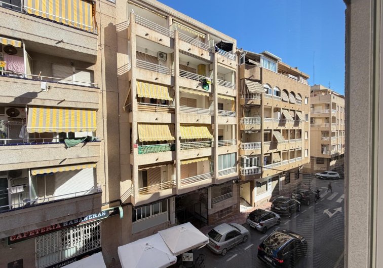 Wiederverkauf - Wohnung - Torrevieja - Playa del Cura