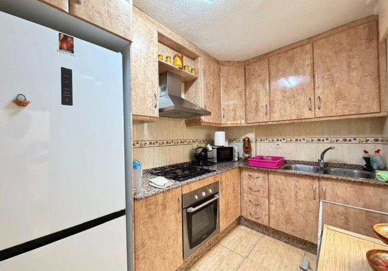 Resale - Apartment - Torrevieja - Las Piscinas Naturales