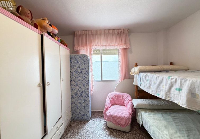 Resale - Apartment - Torrevieja - Las Piscinas Naturales