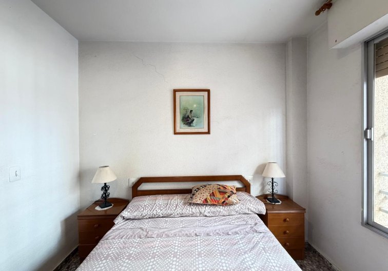 Resale - Apartment - Torrevieja - Las Piscinas Naturales