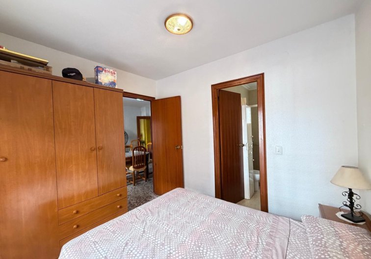 Resale - Apartment - Torrevieja - Las Piscinas Naturales