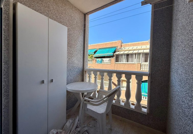 Wiederverkauf - Wohnung - Torrevieja - Playa de los Locos