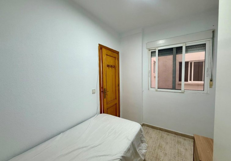 Wiederverkauf - Wohnung - Torrevieja - Playa de los Locos