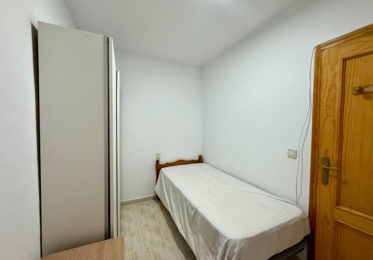 Wiederverkauf - Wohnung - Torrevieja - Playa de los Locos