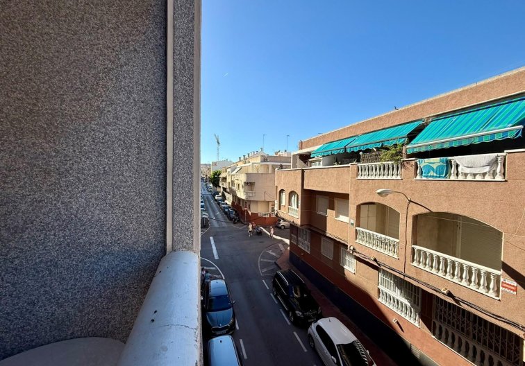 Wiederverkauf - Wohnung - Torrevieja - Playa de los Locos